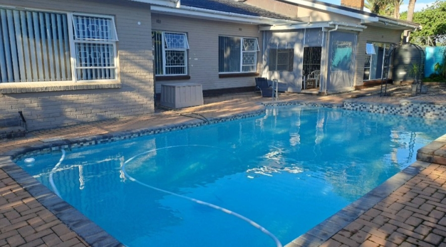 4 Bedroom Property for Sale in Vanes Estate Eastern Cape